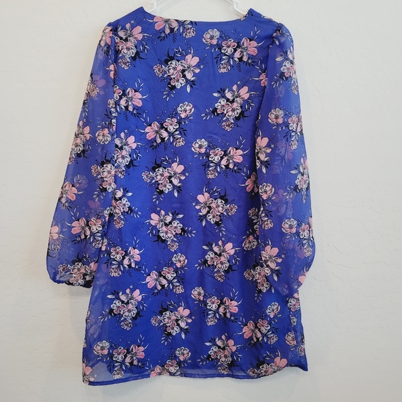 💕 Charlotte Russe Cobalt Blue Floral Shift Dress Women's Size Medium - Picture 4 of 13